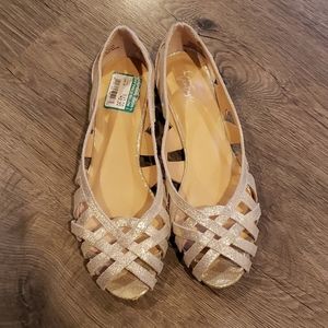 Crown Vintage flats